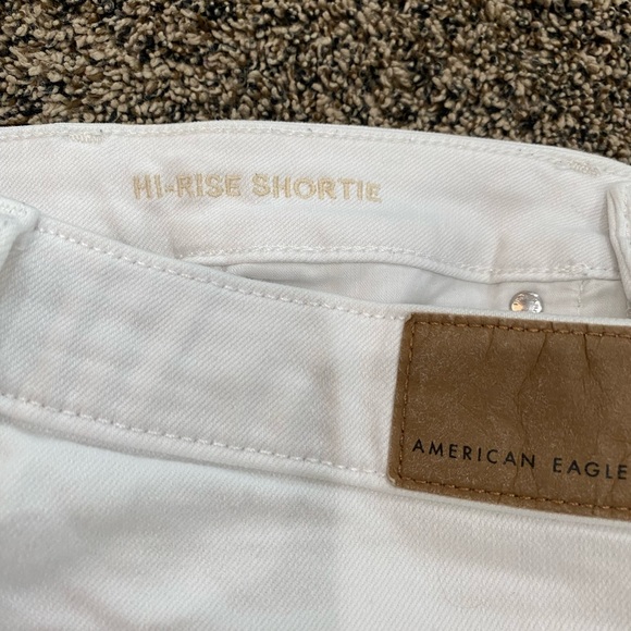 American Eagle white jean shorts - Picture 5 of 5